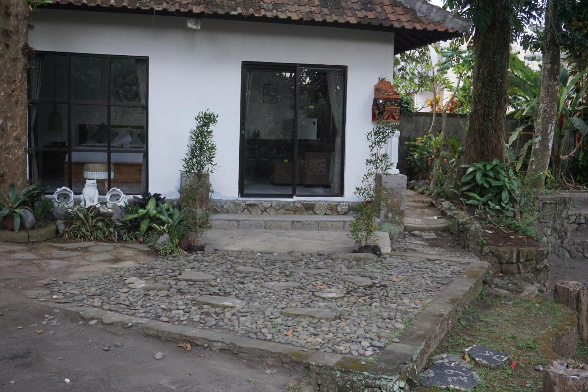 Liyer Spirit House Gasthuis Ubud